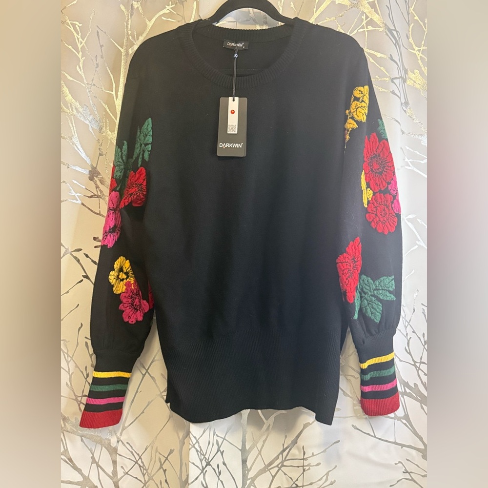 Chic Black Sweater with Floral Embroidered Sleeves